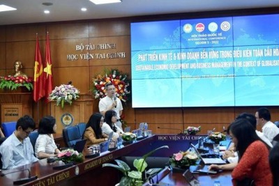 Phát triển kinh tế, kinh doanh bền vững trong điều kiện toàn cầu hóa