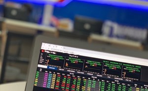 Thị trường khó bứt phá, cần ưu tiên cổ phiếu trụ cột