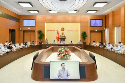 Thể chế hóa chủ trương phát triển kinh tế tập thể và hợp tác xã 