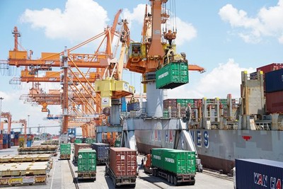 Tạo nền tảng cho tăng trưởng năm 2023