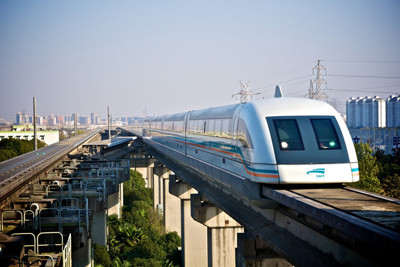 Phát triển sản xuất công nghiệp đường sắt ở Việt Nam và những vấn đề đặt ra