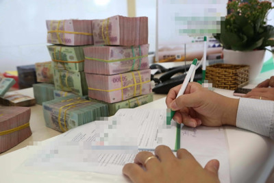 Nỗ lực hoàn thành xuất sắc chỉ tiêu thu bảo hiểm