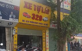 Dịch vụ cho thuê xe ô tô tự lái, giá tăng gấp 2,5 lần ngày thường