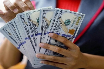 Ngân hàng Nhà nước mua vào lượng lớn USD để củng cố dự trữ ngoại hối