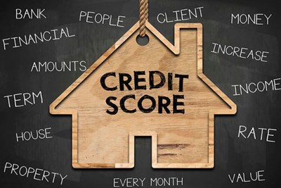Khía cạnh pháp lý về các hạn chế để bảo đảm an toàn trong hoạt động tín dụng của các tổ chức tín dụng Việt Nam hiện nay