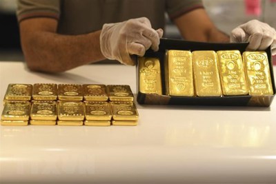 Giá vàng tuần tới sẽ phá đỉnh 2.000USD/oz vì chiến sự Nga-Ukraine?
