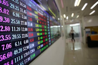 Doanh nghiệp bất động sản rơi vào cơn “khát vốn”