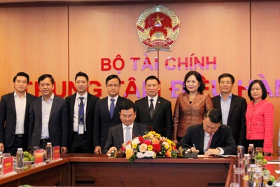 Ký kết Quy chế mua bán ngoại tệ giữa ngân sách nhà nước và Dự trữ ngoại hối Nhà nước
