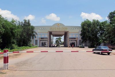 Dịch Covid-19: Bộ Công Thương khuyến cáo về việc đưa hàng tới cửa khẩu Campuchia