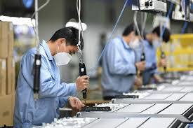 Con đường nào để doanh nghiệp Việt vượt qua cú sốc nguồn cung do đại dịch?