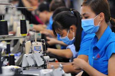 Hướng dẫn trả lương cho người lao động bị ngừng việc do dịch bệnh Covid-19
