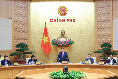 Tập trung giữ vững ổn định kinh tế vĩ mô bằng mọi biện pháp