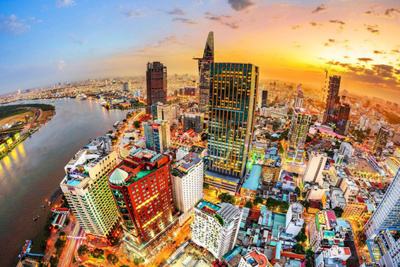 Thấy gì khi Việt Nam có nhiều tỷ phú USD?