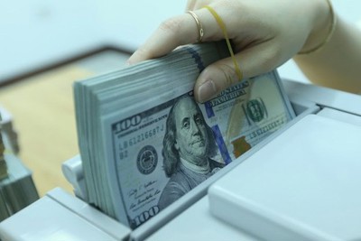 Đảm bảo ổn định tỷ giá, tiếp tục giảm lãi suất cho vay