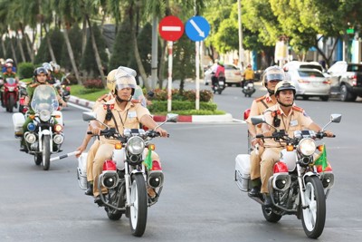 Dịp nghỉ lễ, tai nạn giao thông giảm sâu, vận tải bảo đảm
