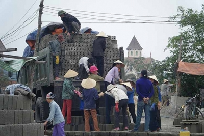 Phát triển bảo hiểm xã hội tự nguyện khu vực phi chính thức: Cần tạo sự tin tưởng, tăng mức hỗ trợ