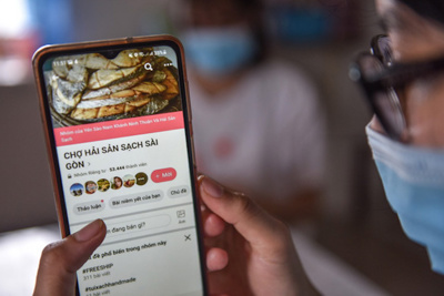 Chợ online nhộn nhịp thời Covid