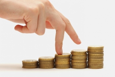 Lùi thời hạn tăng lương cơ sở để giảm áp lực lên ngân sách nhà nước