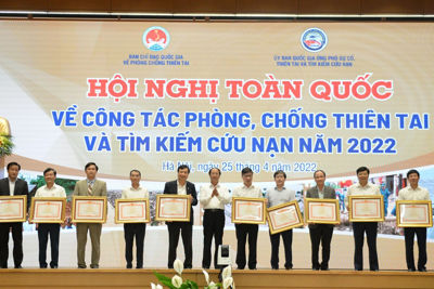 Đổi mới, nâng cao năng lực công tác theo dõi, dự báo, cảnh báo thiên tai