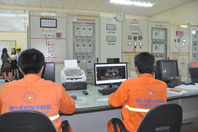 Việt Nam cần 8 tỷ USD mỗi năm để đáp ứng nhu cầu điện