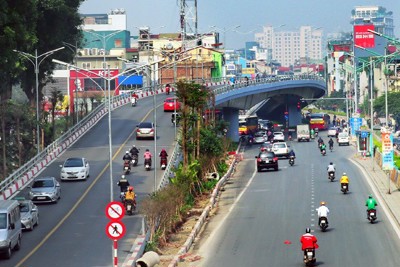 Giải ngân vốn đầu tư công chậm: Ách tắc ở khâu nào?
