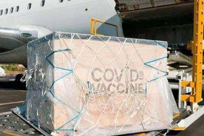Ưu tiên cho những chuyến bay vận chuyển vắc xin Covid-19