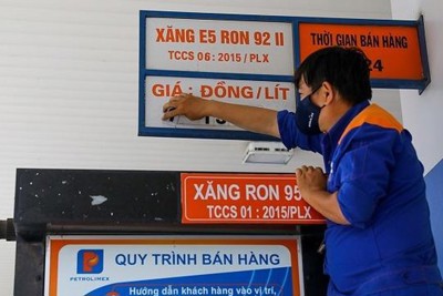 Chi mạnh Quỹ bình ổn, giá xăng tăng hơn 600 đồng/lít