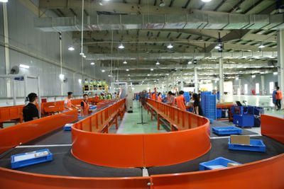 Thương mại điện tử “bắt tay” Logistics