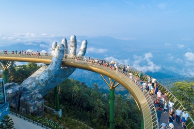 Hậu Covid-19: Chớp cơ hội vàng, du lịch nội địa cất cánh khi đường bay quốc tế "dừng hình"