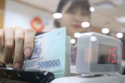 Nới “room” tín dụng, Ngân hàng Nhà nước đưa thông điệp “rắn“