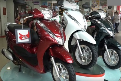 Xe tay ga vẫn bị làm giá