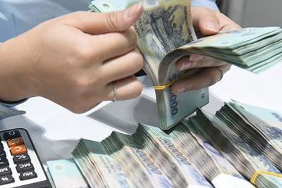 Biến động lãi suất tiền gửi kỳ hạn ngắn