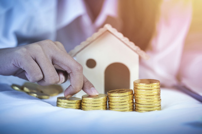 Tín dụng bất động sản tăng ngoài dự kiến