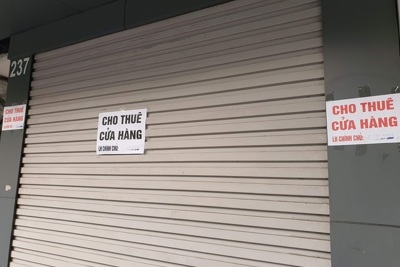 Mặt bằng kinh doanh trên "đất vàng" bỏ trống hàng loạt