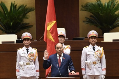 Ông Nguyễn Xuân Phúc được tín nhiệm bầu giữ chức Chủ tịch Nước nhiệm kỳ 2021-2026