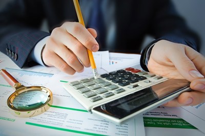 Ảnh hưởng của hệ thống kiểm soát nội bộ đến chất lượng báo cáo tài chính tại các doanh nghiệp
