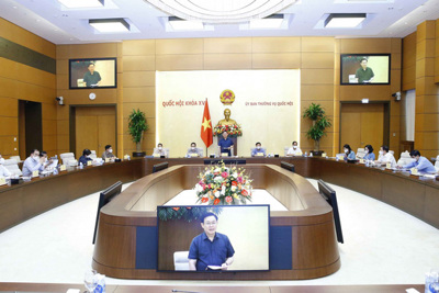 Chính phủ được thực hiện những nội dung khác với luật định để phòng, chống dịch