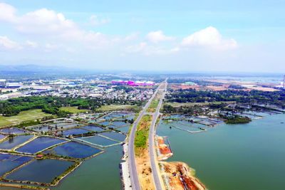 Tìm lại giá trị đô thị biển