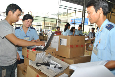 Triển khai mô hình hợp tác ba bên về đại lý hải quan  