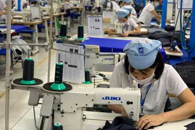 Tiếp tục hỗ trợ 1.155 tỷ đồng cho người lao động ảnh hưởng do COVID-19 