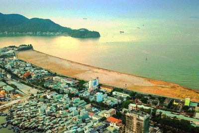 Xem xét tính hợp lý của quy định 02 cấp có thẩm quyền giao khu vực để lấn biển
