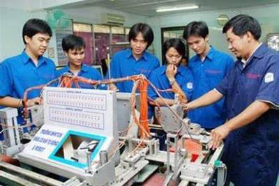 Nguồn nhân lực chất lượng cao tác động thế nào đến phát triển ngành công nghiệp sau đại dịch?