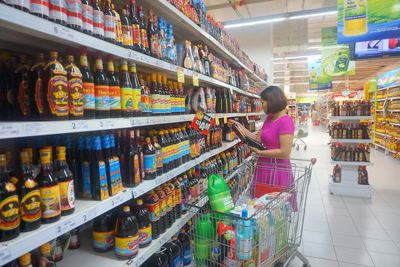 Các nhà bán lẻ Việt đang trỗi dậy