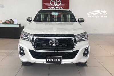 Toyota ra phiên bản Hilux mới giá rẻ