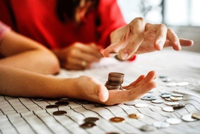 Mất thu nhập vì dịch, nhiều người chỉ đủ tiền sống trong một tuần