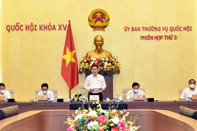Ủy ban Thường vụ Quốc hội bế mạc Phiên họp thường kỳ thứ 3