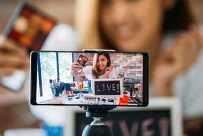 Livestream bán hàng: Thật, giả khó lường