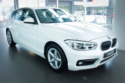 Những mẫu xe sang rẻ nhất thị trường Việt