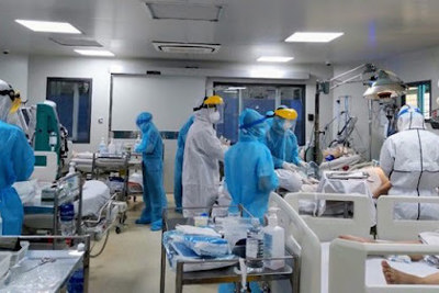Khen thưởng kịp thời tập thể, cá nhân tiêu biểu trong phòng, chống dịch COVID-19