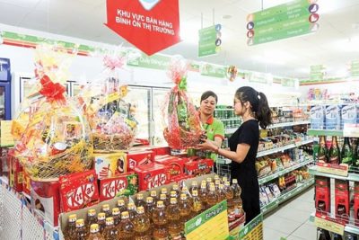 Kỳ vọng tăng trưởng nóng vào mùa tiêu dùng cuối năm